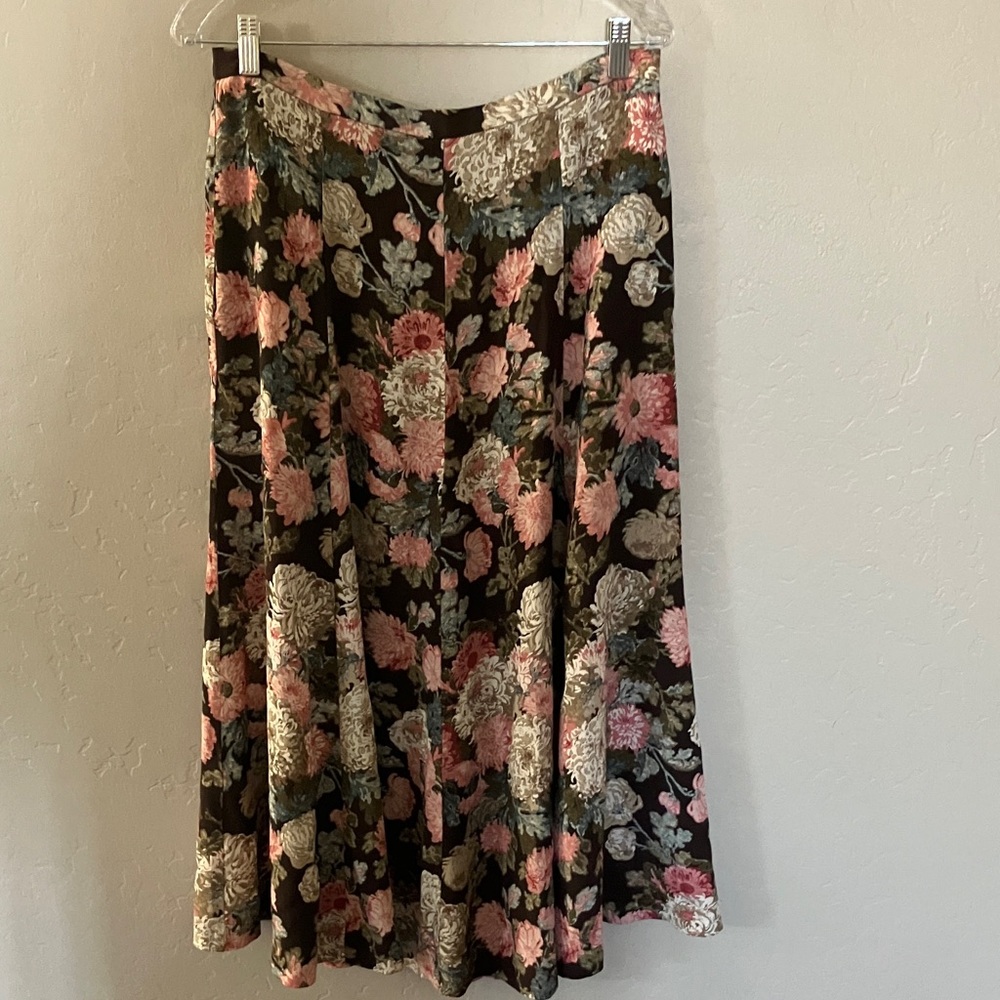 Koret Floral A-Line Skirt - Black and Pink